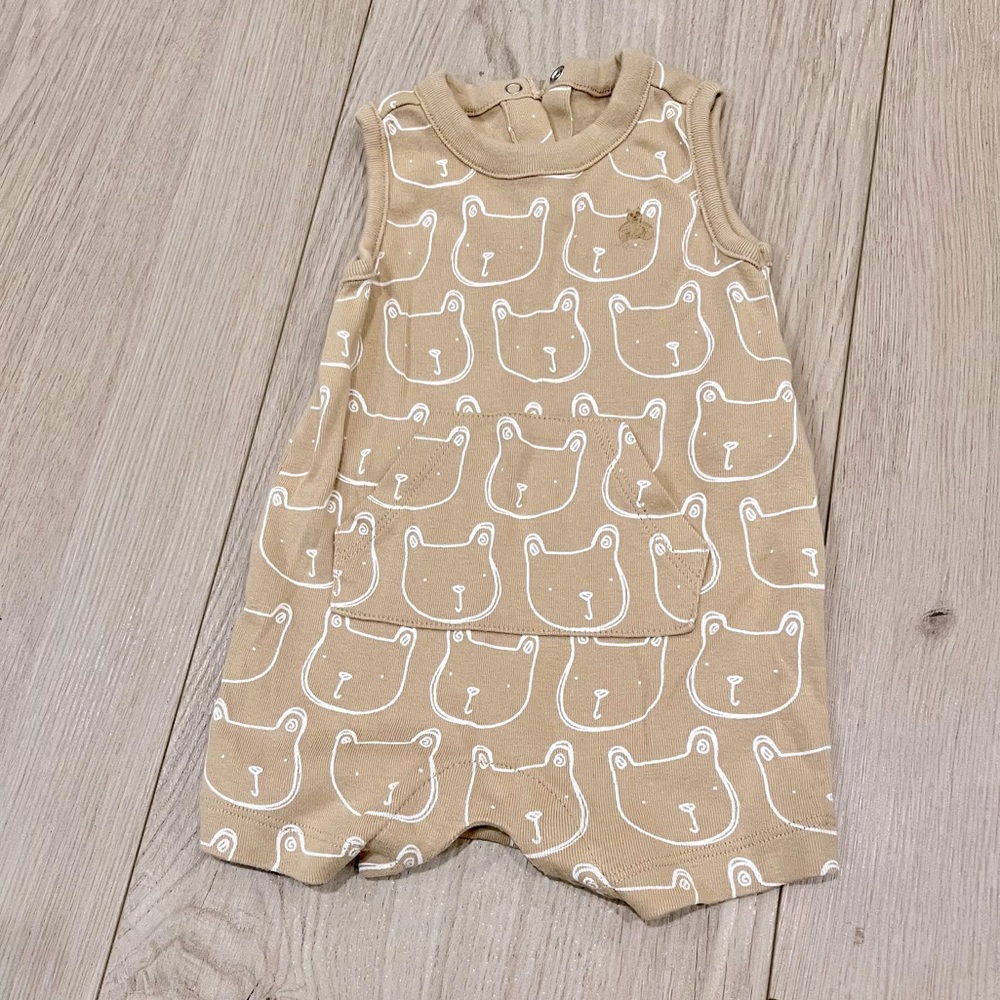 4 for  $20 Baby Gap onesie 0-3 month